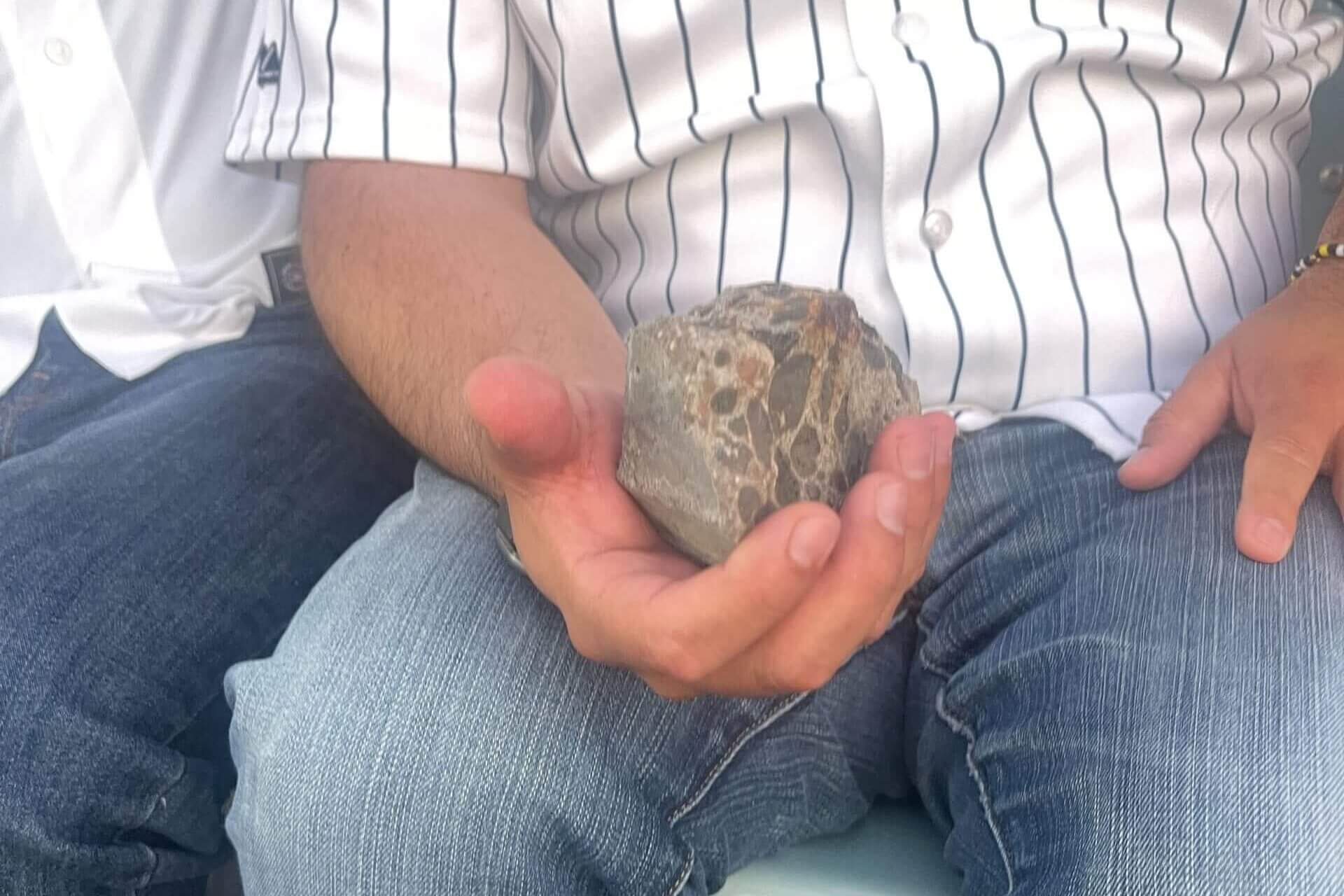 Вболівальник Yankees розповів, що на нього впала бетонна плита на стадіоні Доджер