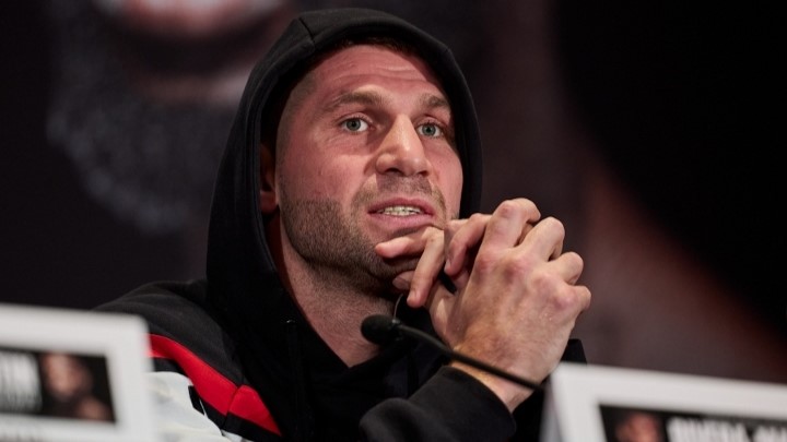 Шишкин та Иглесиас зіграють відбірковий поєдинок у вересні