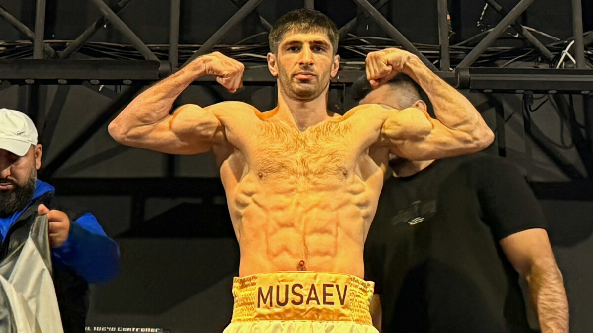 Ал Сиеста готовий до видовища в майбутньому поєдинку Вадима Мусаева на IBA.Pro 8