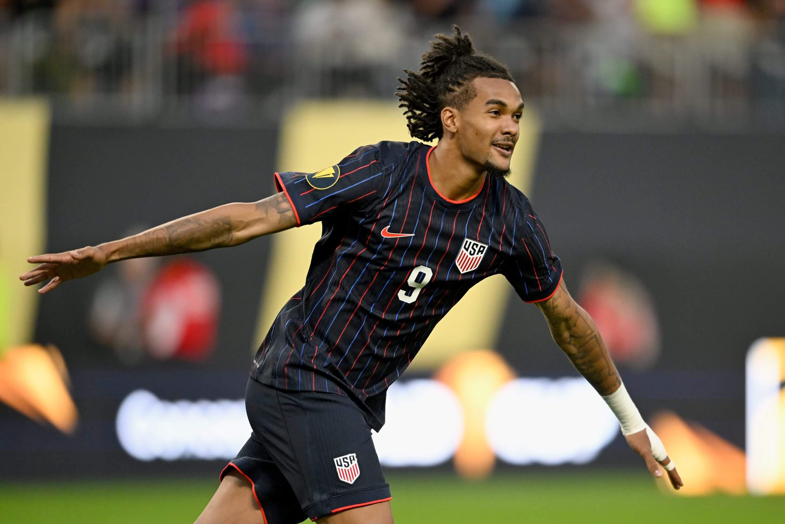 Damion Downs clinches the USMNT's win over Costa Rica