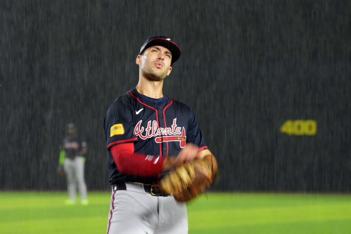 MLB призупинила перший класичний матч Speedway між Редс та Брэйвс через дощ