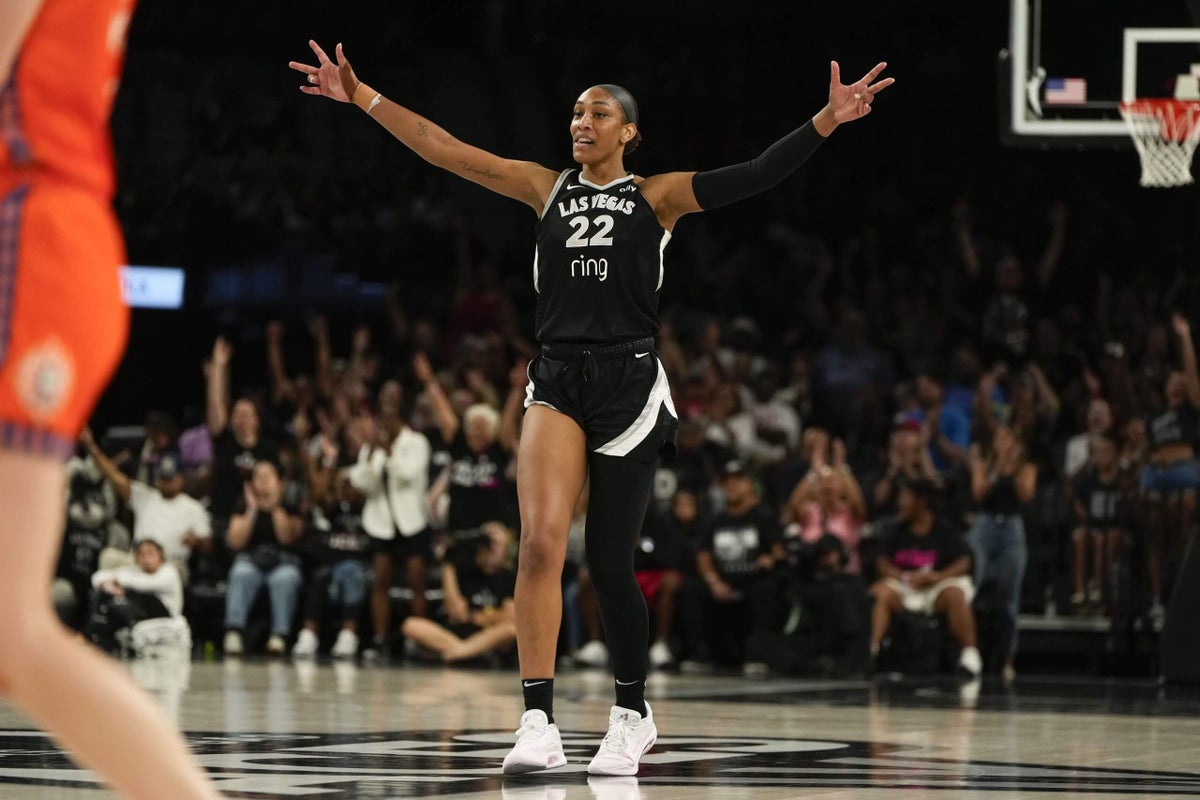 А’я Вілсон встановлює історичний рекорд у WNBA, набравши 30-20 у перемозі Аces над Sun