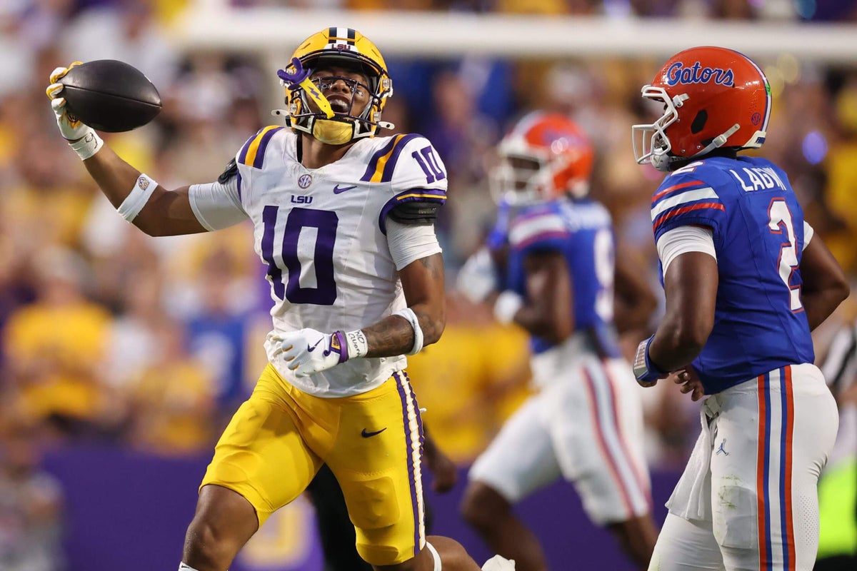 LSU перемогла Флориду завдяки 5 перехопленням, а Браян Келлі обурився запитаннями про напад