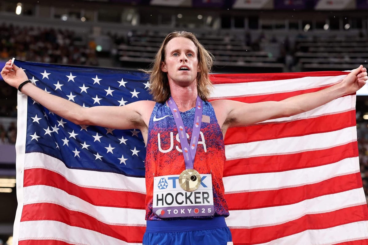 Коул Хокер здобуває перше золото США на чемпіонаті світу в чоловічому забігу на 5000 м з 2007 року