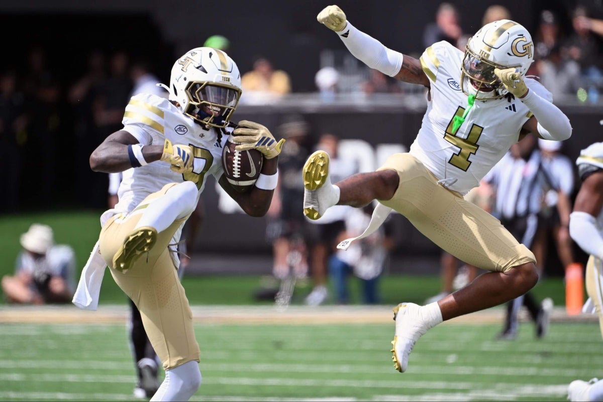 Georgia Tech витримує натиск Wake Forest в овертаймі та підвищує рахунок до 5-0