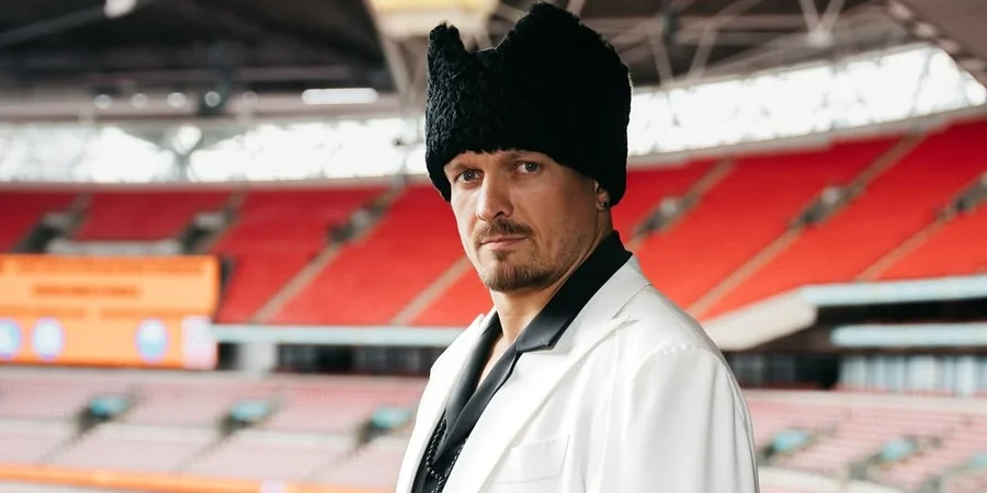 Олександр Усик може провести бій із Мозесом Ітаумою (Фото: instagram.com/usykaa)
