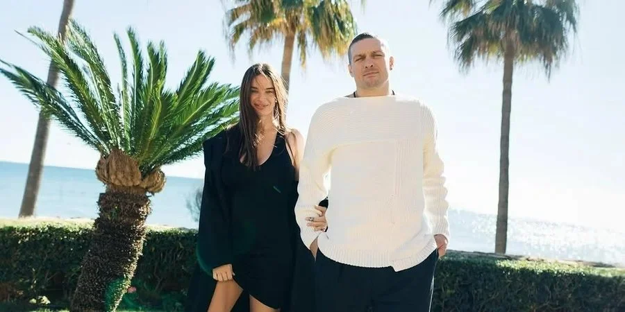 Катерина та Олександр Усик (Фото: instagram.com/usyk_kate1505)