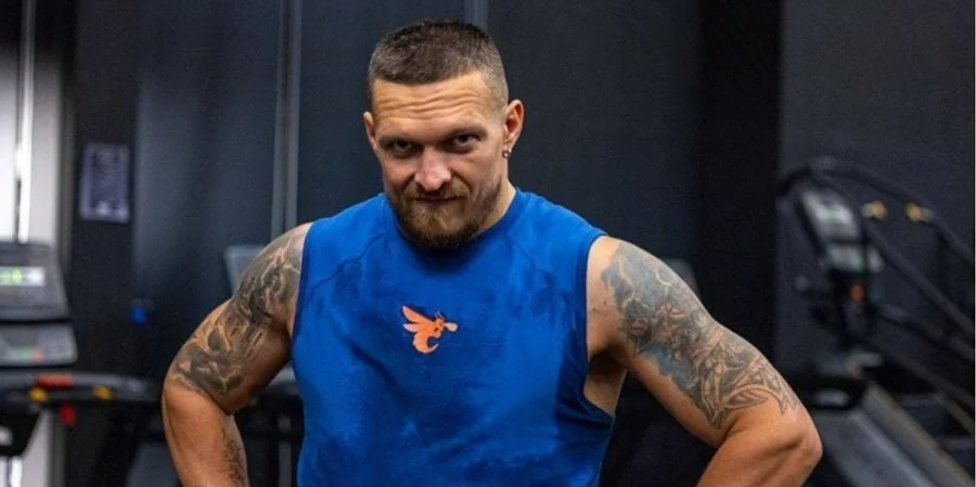 Олександр Усик є абсолютним чемпіоном світу з боксу (Фото: instagram.com/usykaa)
