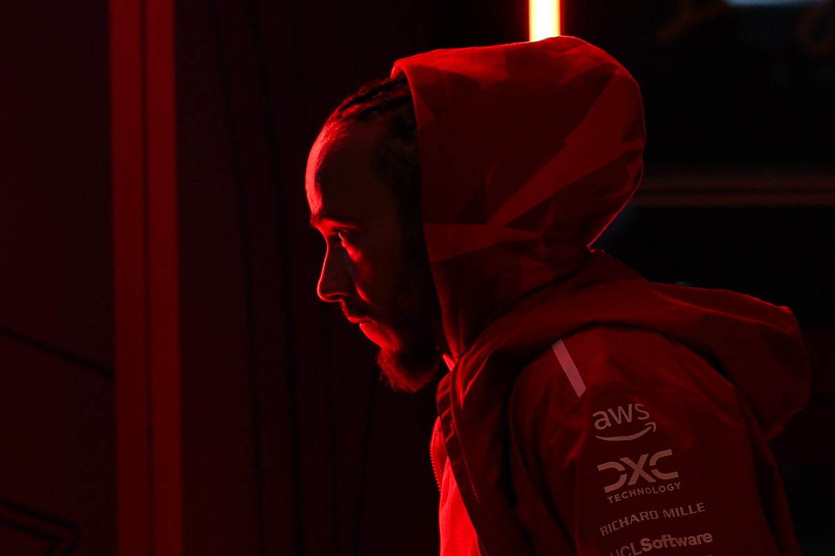 Льюіс Хемілтон відповідає на критику керівника Ferrari щодо своїх зобов'язань як гонщика F1