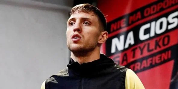 «Наслідував чемпіонів, як папуга»: Боксер з Польщі відзначив головні якості Усика