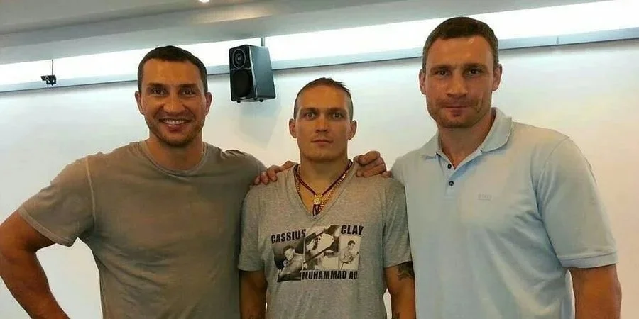 Усик хотів би провести бій з Володимиром Кличком (Фото: klitschko-brothers.com)