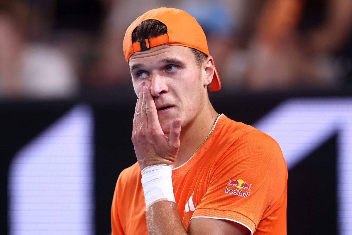 Якоб Меншік знявся з Australian Open, що дозволило Новаку Джоковичу потрапити в чвертьфінал
