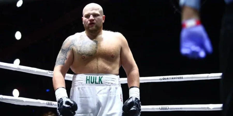 Ігор Шевадзуцький — український боксер надважкої ваги (Фото: instagram.com/ubf_boxing)