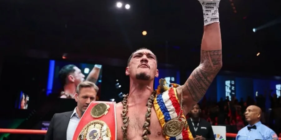 Джей Опетая став першим в історії чемпіоном Zuffa Boxing (Фото: instagram.com/jaiopetaia)